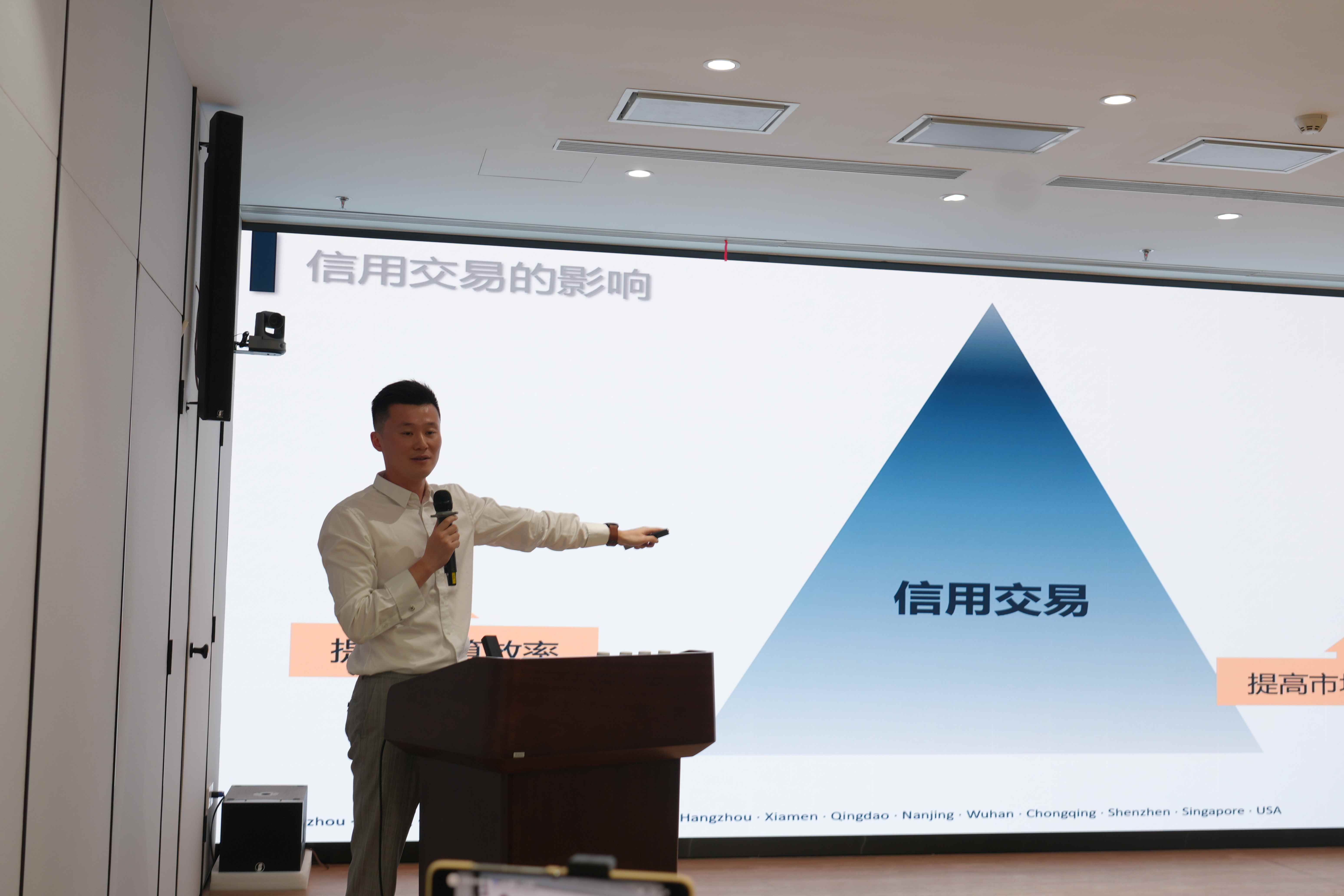 配图1.jpg
