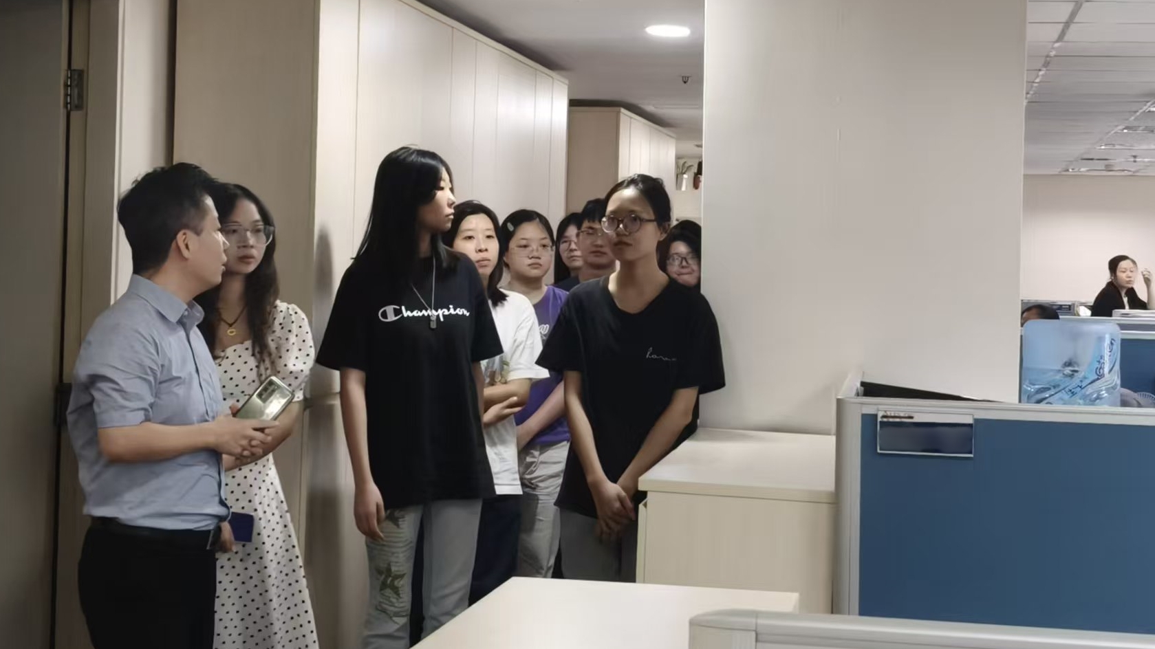 配图3.jpg
